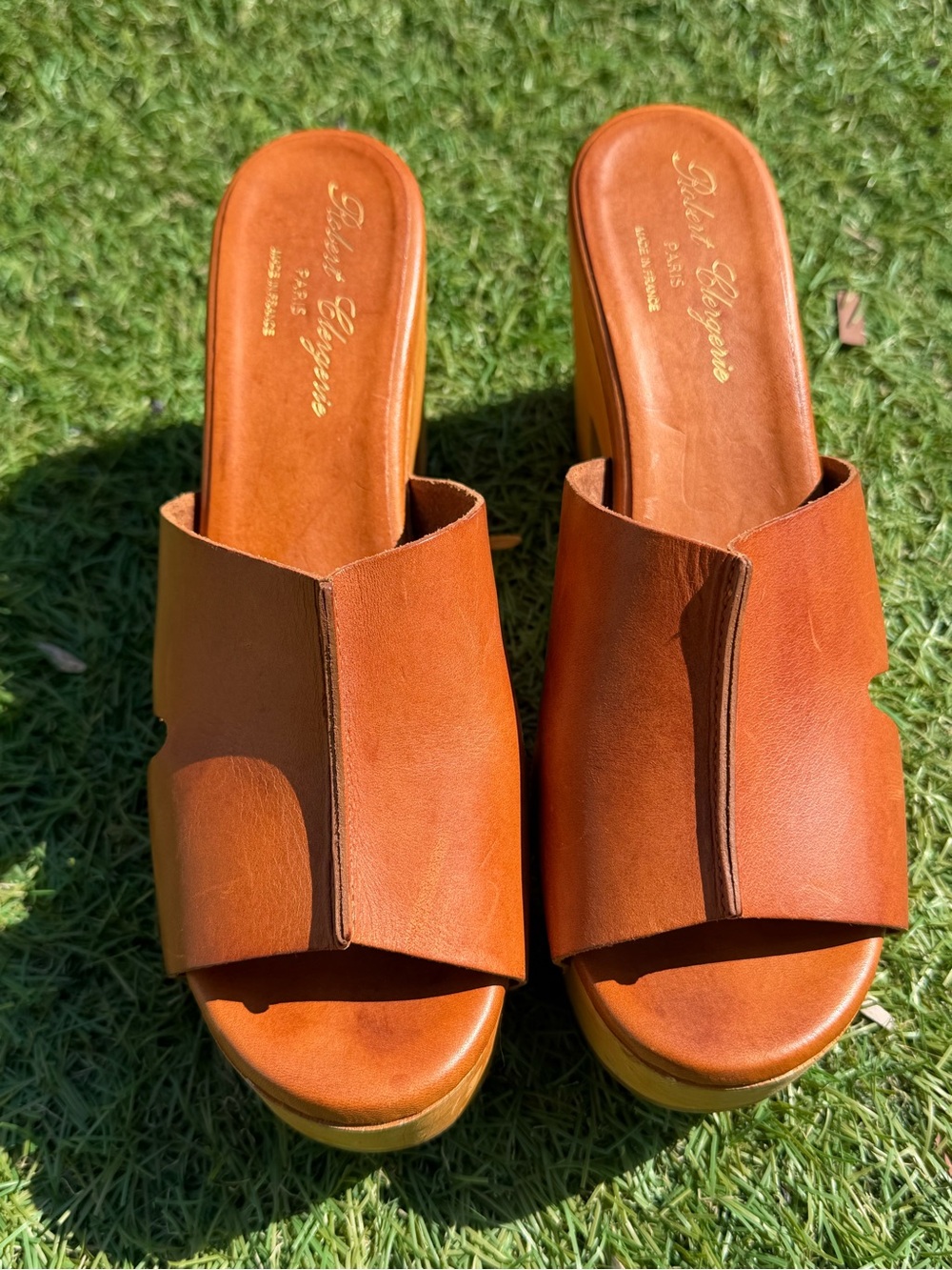 Robert Clergie Cognac Clog Heels